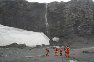 チュラのタイ人科学者、南極で地球温暖化調査へ