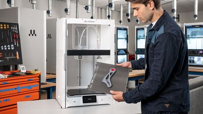 アルティメーカー、生産性と精度を向上させたUltiMaker S8を発表