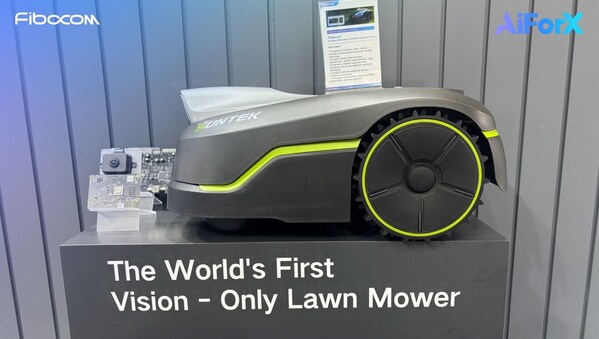 MWC 2025: Fibocom Powers Suntek's Smart Lawn Mower Mass Production