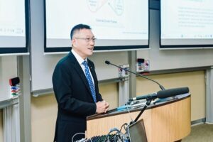 Digital China và INSEAD cùng phát hành nghiên cứu tình huống đầu tiên về AI