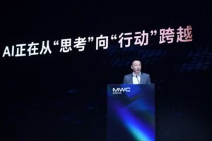 荣耀李健 MWC 上海演讲：AI 竞争焦点正从"模型"转向"落地"