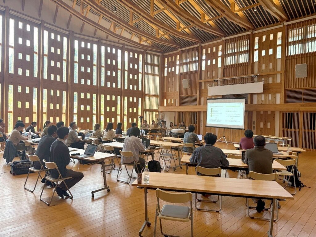 生成AIとコンテンツマーケティングで地方創生に挑戦！西粟倉村での合宿型企業研修を通じた、実践的な地域活性化支援