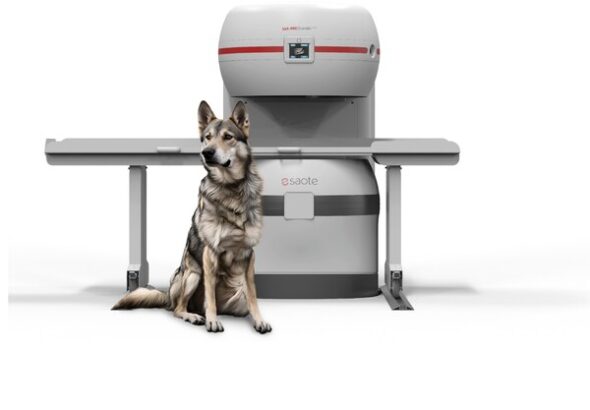 Esaote、ECVS 2025で新世代の獣医用MRI、Vet-MR Grande ELITEを発表