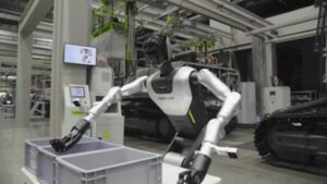 Zoomlion、世界ロボット会議（World Robot Conference）でロボット技術革新を展示し、スマート製造の未来を牽引