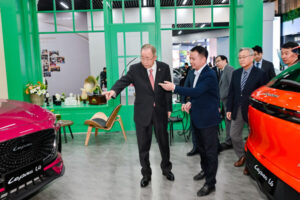 Ban Ki-moon氏、Chery GroupのLEPASパビリオンを視察し、より環境に優しいグリーンモビリティの未来を推進