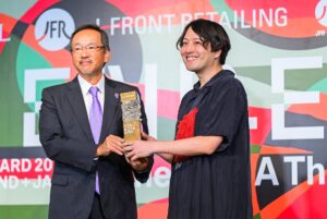 AI社会において、無自覚に増幅しつつある暴力性とは？国際アート展「CENRETA ART AWARD2025」にて、窪田望のドキュメンタリー作品『AIが消し去る声』が最優秀賞を受賞しました