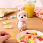 対話AIキャラクター「ポケとも」をau +1 collectionから11月21日に発売