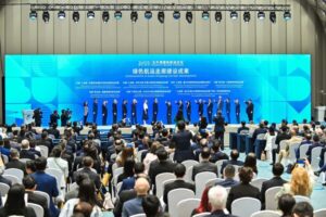Xinhua Silk Road: 上海がグリーン海運回廊(Green Shipping Corridors)建設に向けた海外港湾と協定