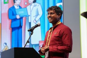 Zoho、日本企業向けAI戦略の方向性を「ZOHOLICS Japan 2025」で発表