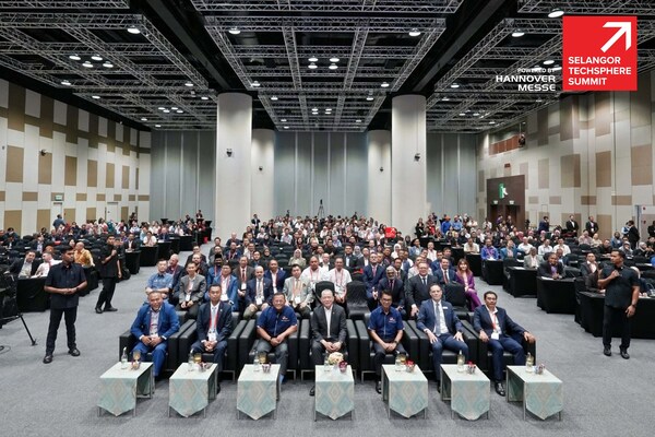 马来西亚工业未来在2025雪兰莪科技领域峰会启航