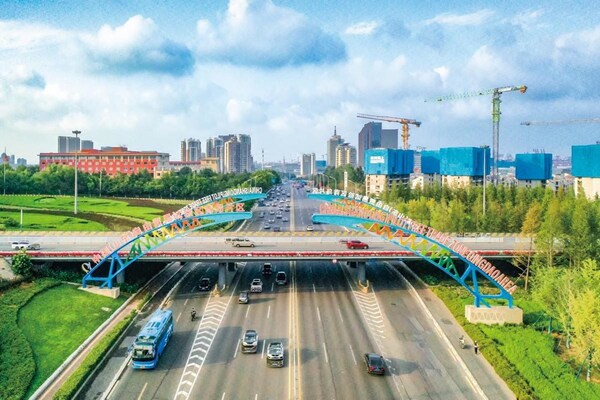 青島自由貿易区：生命健康産業は「ビーズ」を連ねて「チェーン」になる