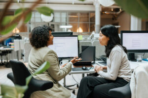 IBM发布 IBM Enterprise Advantage服务，助力企业规模化落地智能体AI