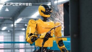 开普勒全球首例 "人机协作" 高空焊接作业震撼亮相！