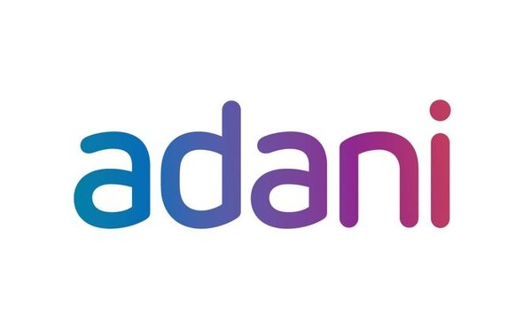 Adani Group、2035年までに再生可能エネルギー活用のAIデータセンターに1000億ドルを投資へ