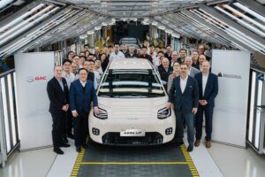 GAC、オーストリアでAION UTの生産開始とロールオフを達成、Magnaとの欧州現地化協力を推進