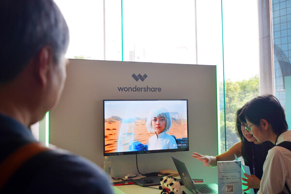 微軟AI巡展香港站啟幕  萬興科技攜PDFelement等企業級AI辦公解決方案亮相