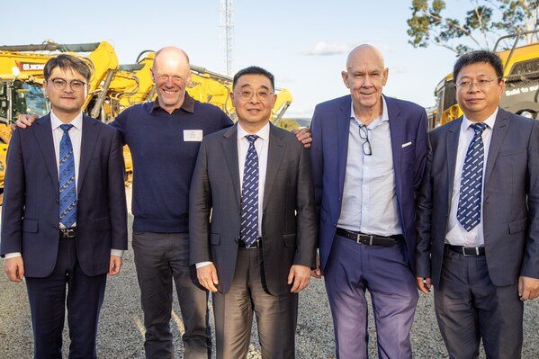 XCMGのYang Dongsheng会長、徐州市代表団とともにインドネシアとオーストラリアを経済・貿易訪問