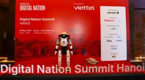 AGIBOT giới thiệu robot hình người tại Hội nghị Thượng đỉnh Quốc gia số GSMA Hà Nội 2026