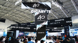 GIGABYTE、「無限へ（ENTER INFINITY）」を掲げCOMPUTEX 2026で展示を開始、AI、ゲーミング、PCの技術革新が融合