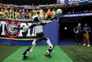 Hyundai Motor 在首次現場比賽環境機械人整合中，將 Atlas 人形機械人帶到 FIFA World Cup 2026™