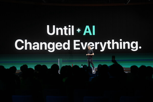 長橋集團發佈全球首個 AI 原生投資平台 開啟 AI 投資新時代