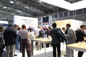 「HUAWEI WATCH D3」、欧州心臓病学会学術集会（ESC Congress 2026）で先行公開：手首で行う血圧管理の新時代へ