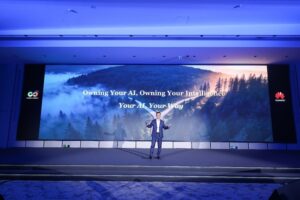 Huawei、世界の金融機関が「AIを自社で所有し、インテリジェンスを自社で掌握する」ためのFintelligent AI Solutionを発表